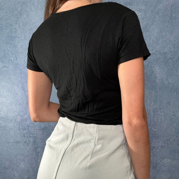 Van Heusen Black Short Sleeve Wrap Top - Picture 3 of 4